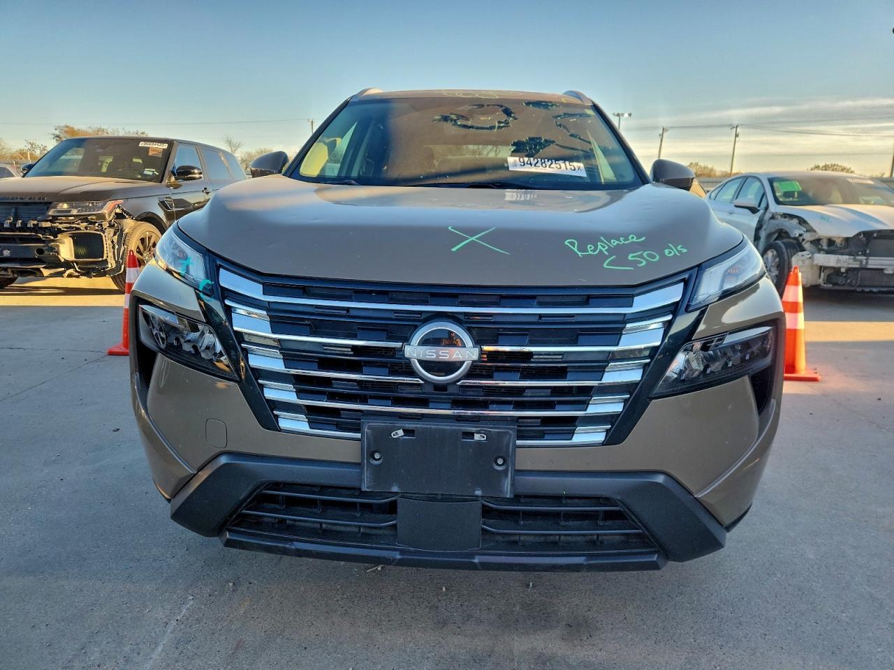 2024 NISSAN ROGUE SV photo 5