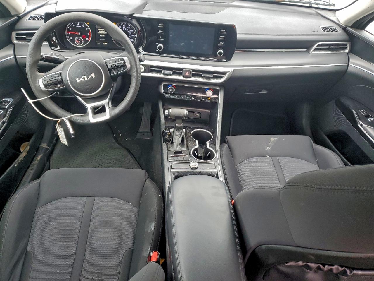 2023 KIA K5 LXS photo 8