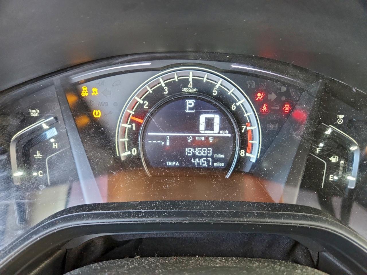 2017 HONDA CR-V LX photo 9