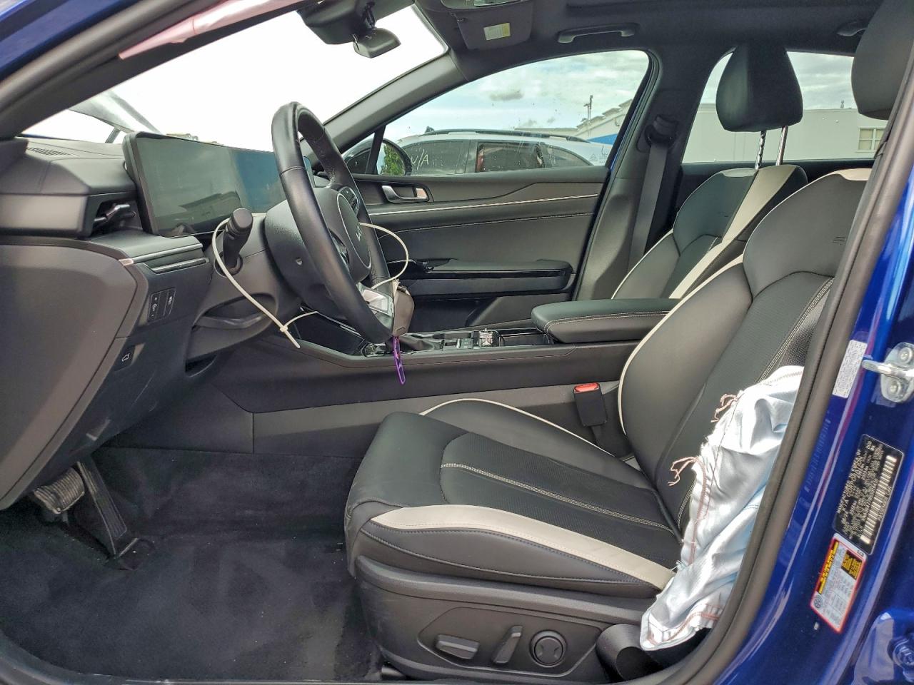 2025 KIA K5 GT-LINE photo 7