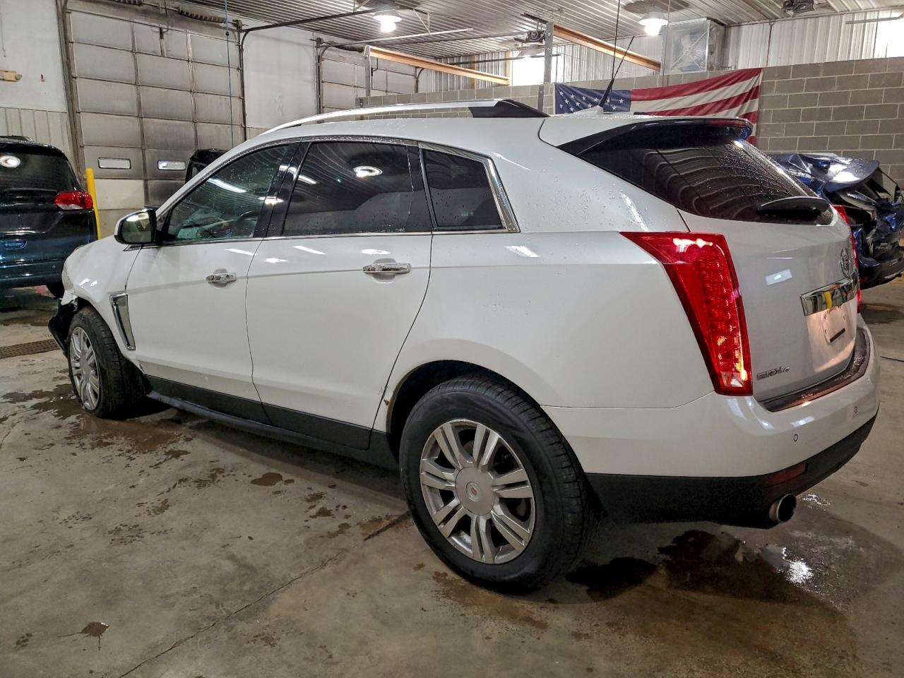 2013 CADILLAC SRX LUXURY COLLECTION photo 3