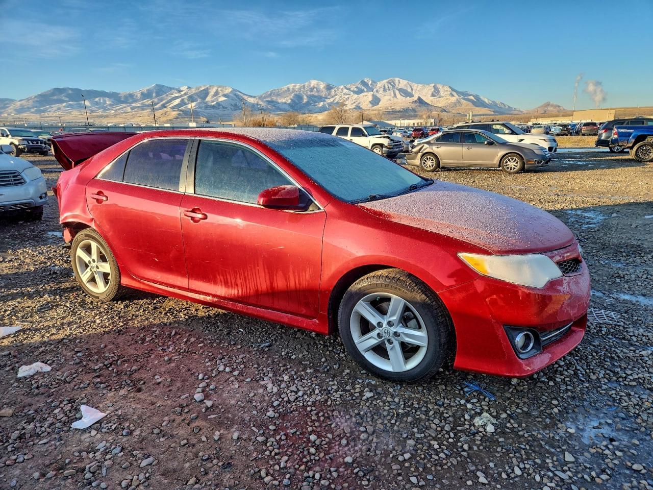 2013 TOYOTA CAMRY photo 10