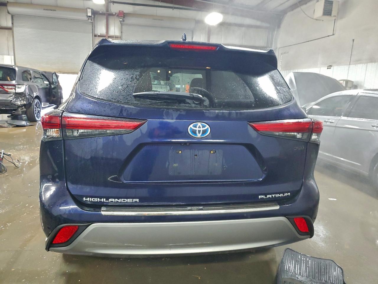 2022 TOYOTA HIGHLANDER HYBRID PLATINUM photo 6