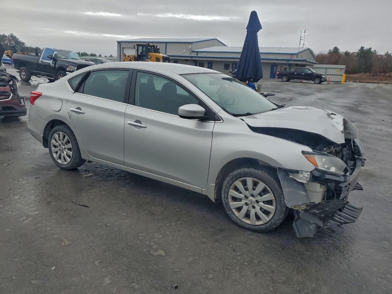 2016 NISSAN SENTRA S photo 4