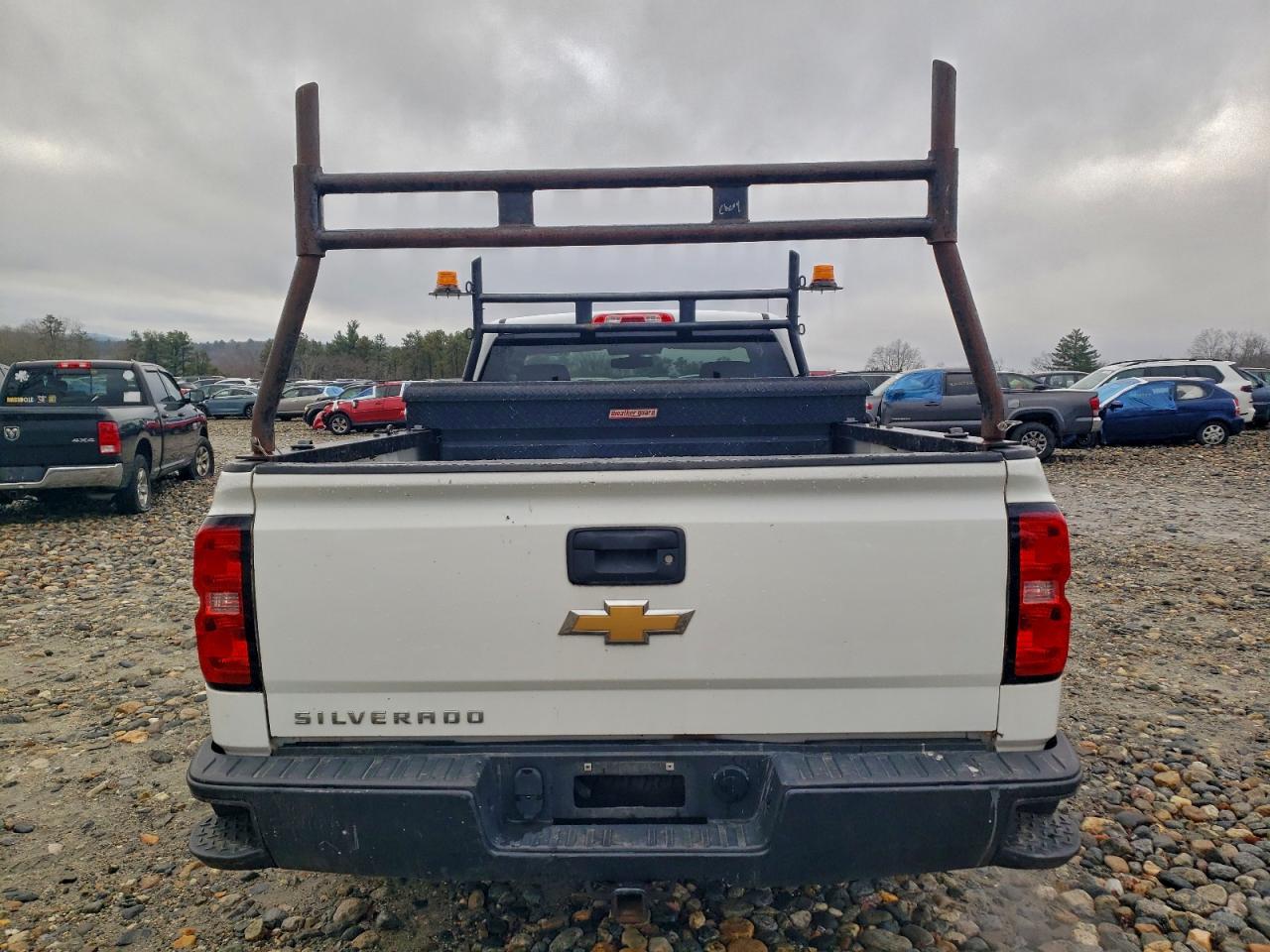 2018 CHEVROLET SILVERADO K1500 photo 11