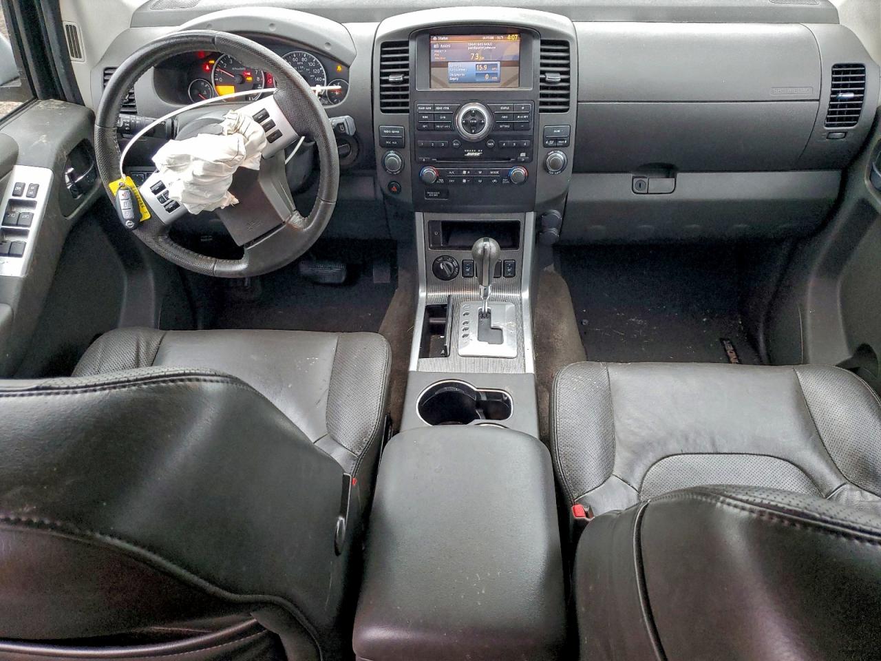 2012 NISSAN PATHFINDER S photo 22