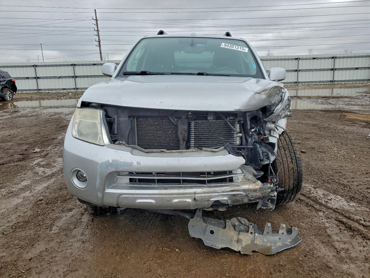 2012 NISSAN PATHFINDER S photo 13