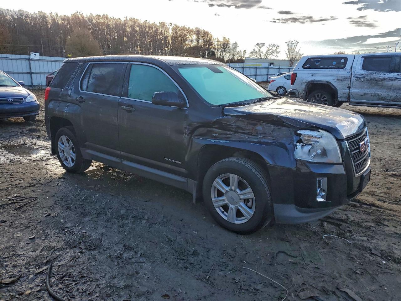 2015 GMC TERRAIN SLE photo 7