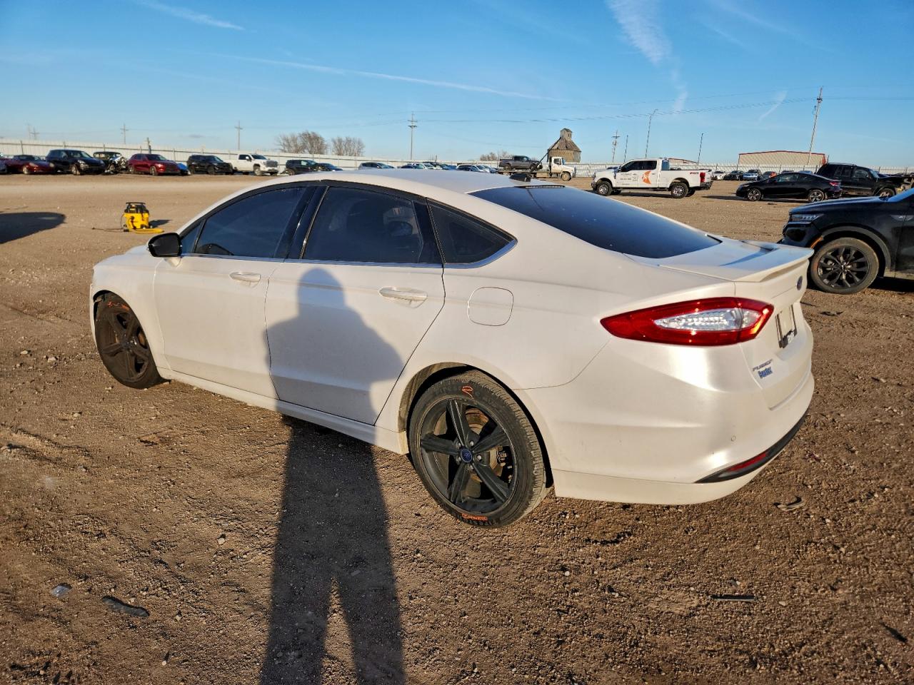 2016 FORD FUSION SE photo 2