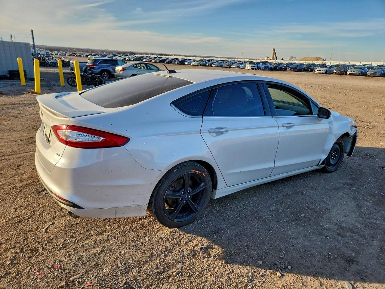 2016 FORD FUSION SE photo 3