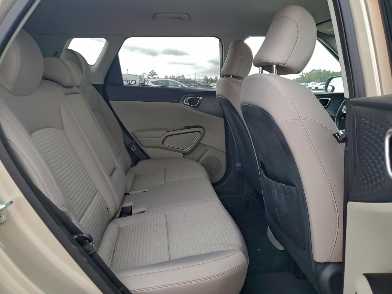 2020 KIA SOUL EX photo 31