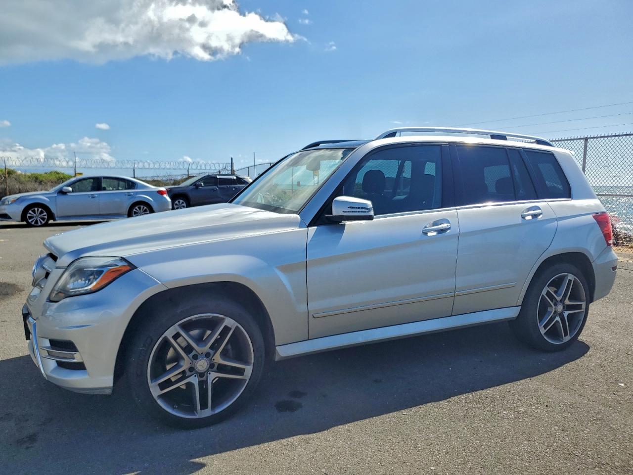 2015 MERCEDES-BENZ GLK
