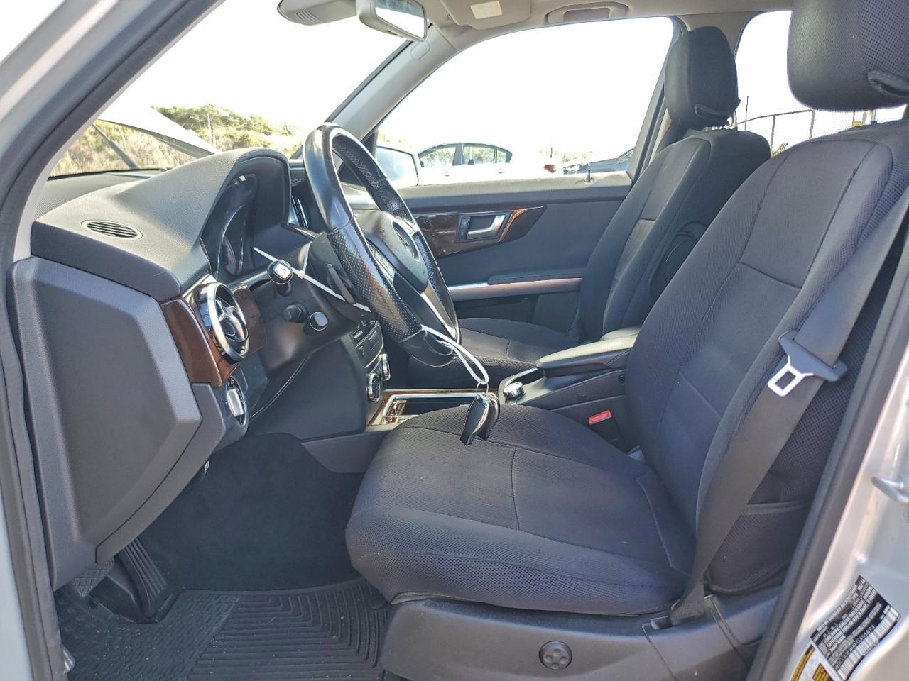 2015 MERCEDES-BENZ GLK 350 4MATIC photo 13