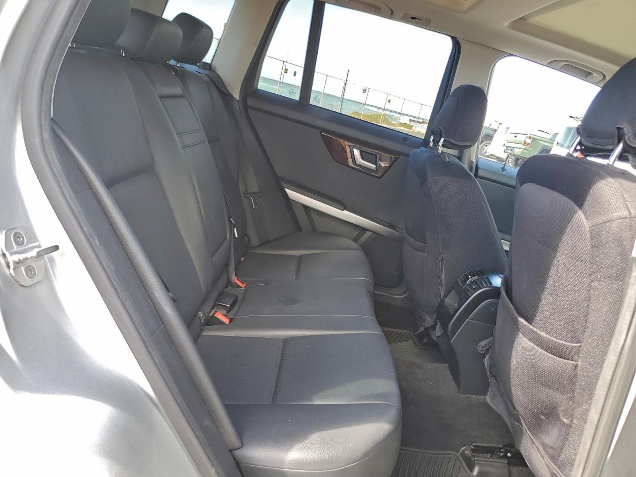 2015 MERCEDES-BENZ GLK 350 4MATIC photo 21