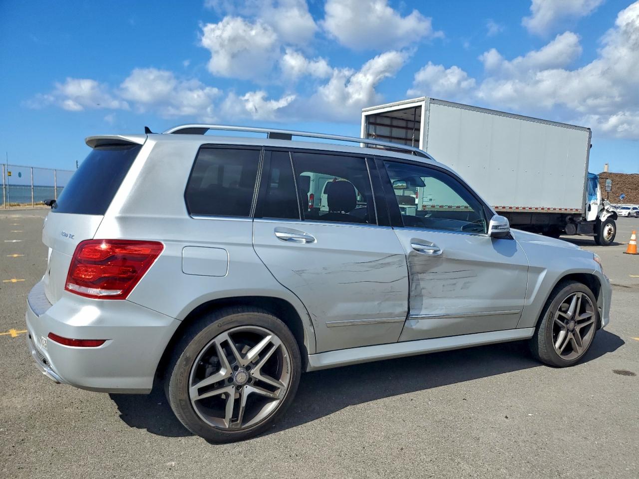 2015 MERCEDES-BENZ GLK 350 4MATIC photo 5