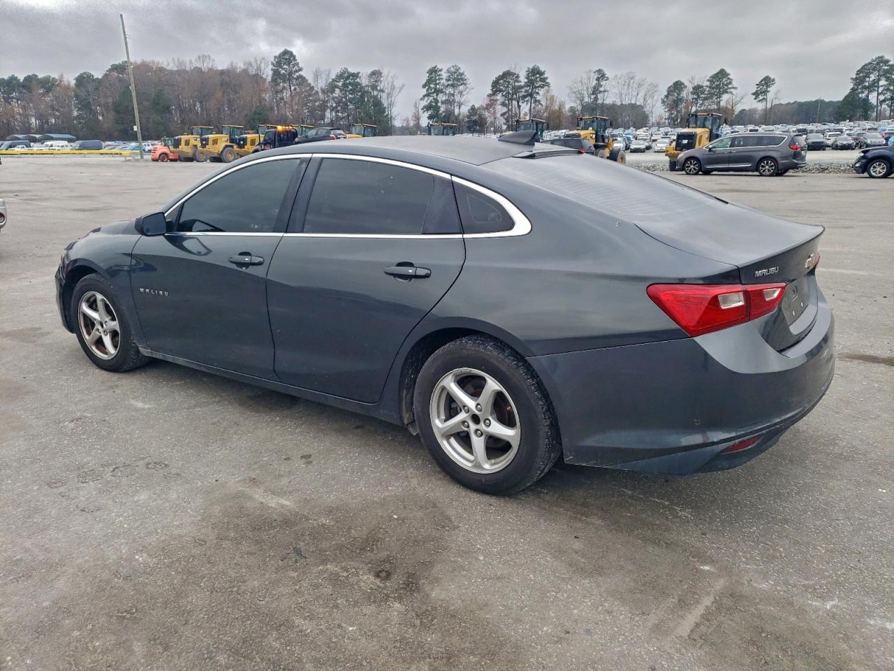 2017 CHEVROLET MALIBU LS photo 2