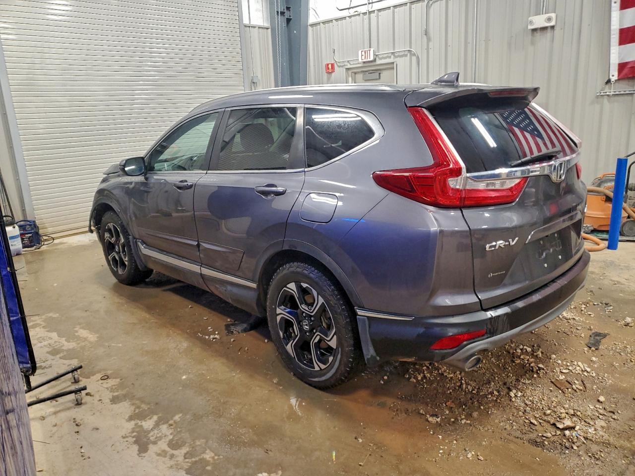2017 HONDA CR-V TOURING photo 4