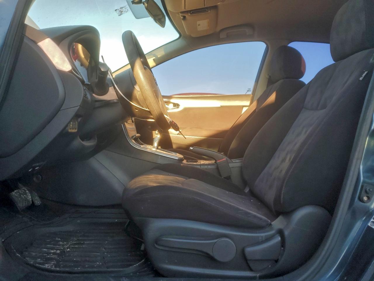2013 NISSAN SENTRA S photo 7
