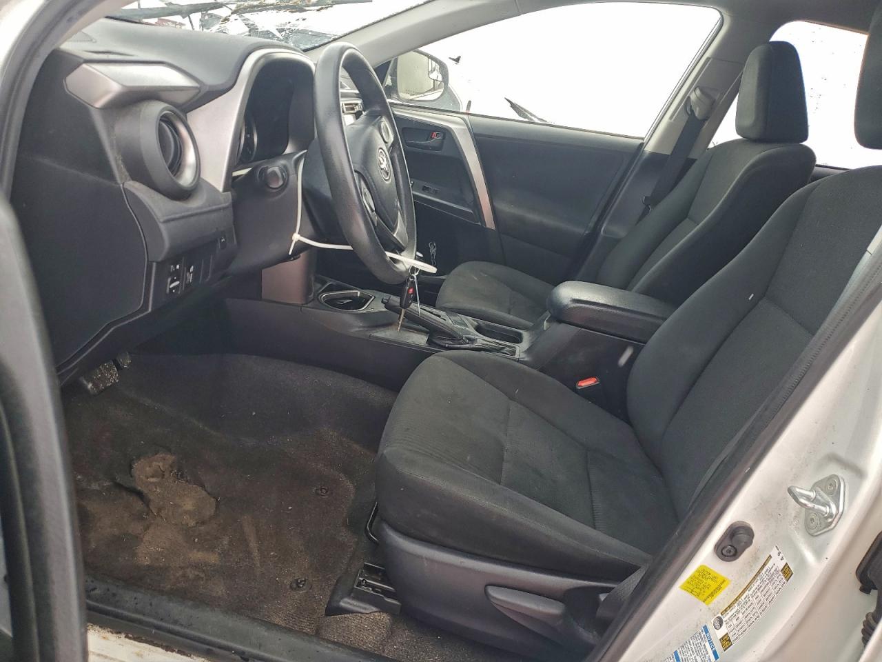 2016 TOYOTA RAV4 LE photo 19