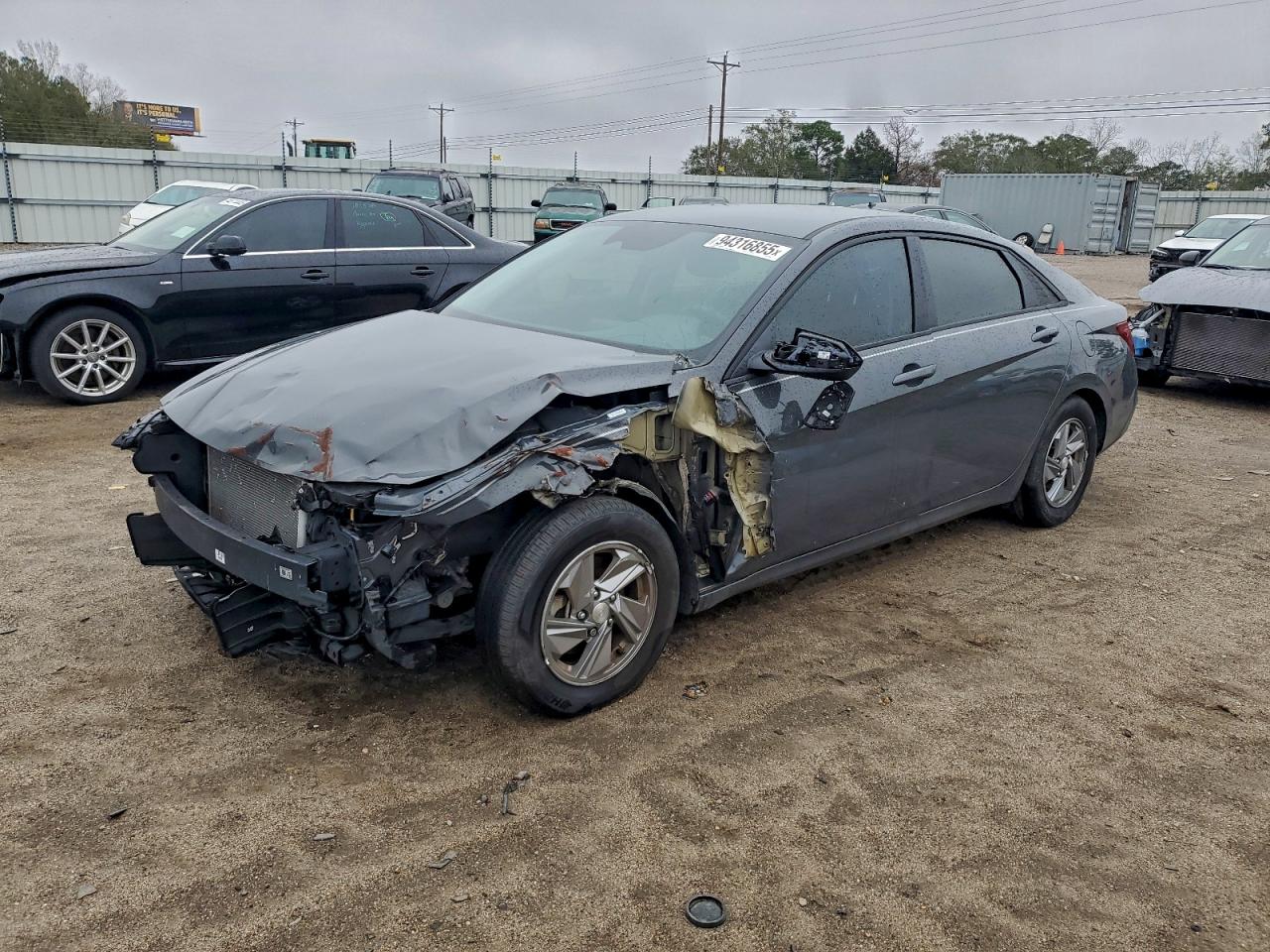 2024 HYUNDAI ELANTRA