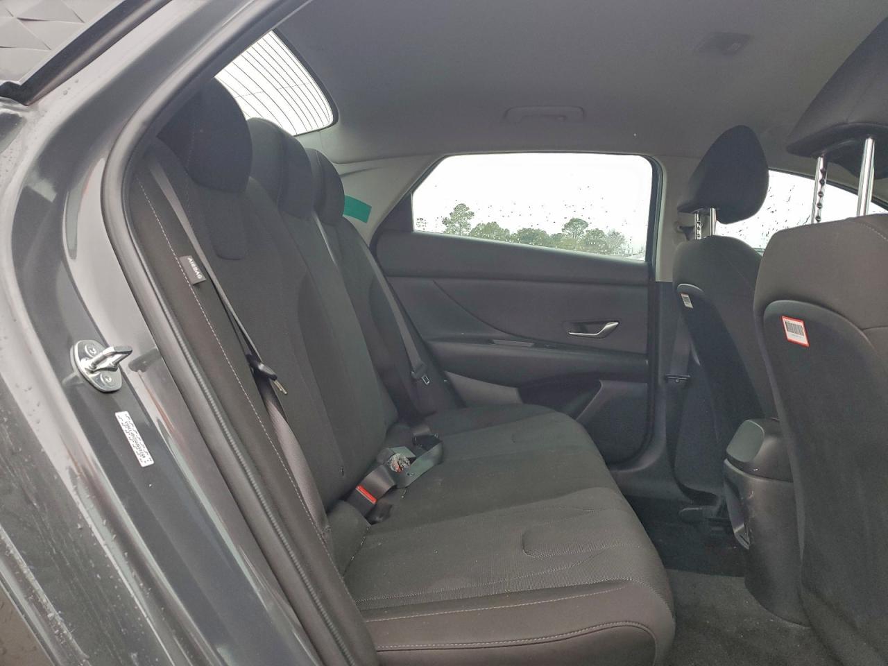 2024 HYUNDAI ELANTRA SE photo 10