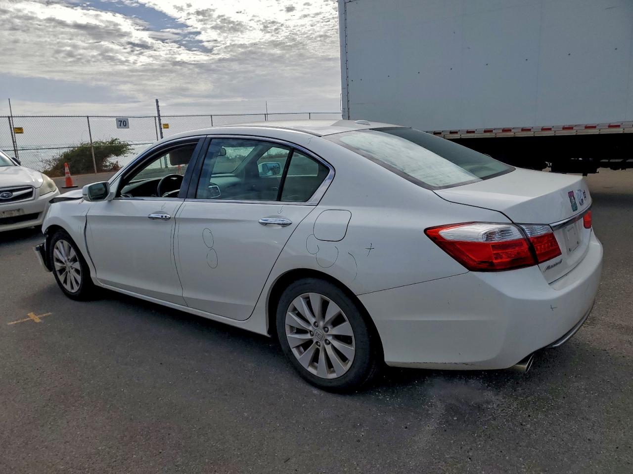 2015 HONDA ACCORD EXL photo 3