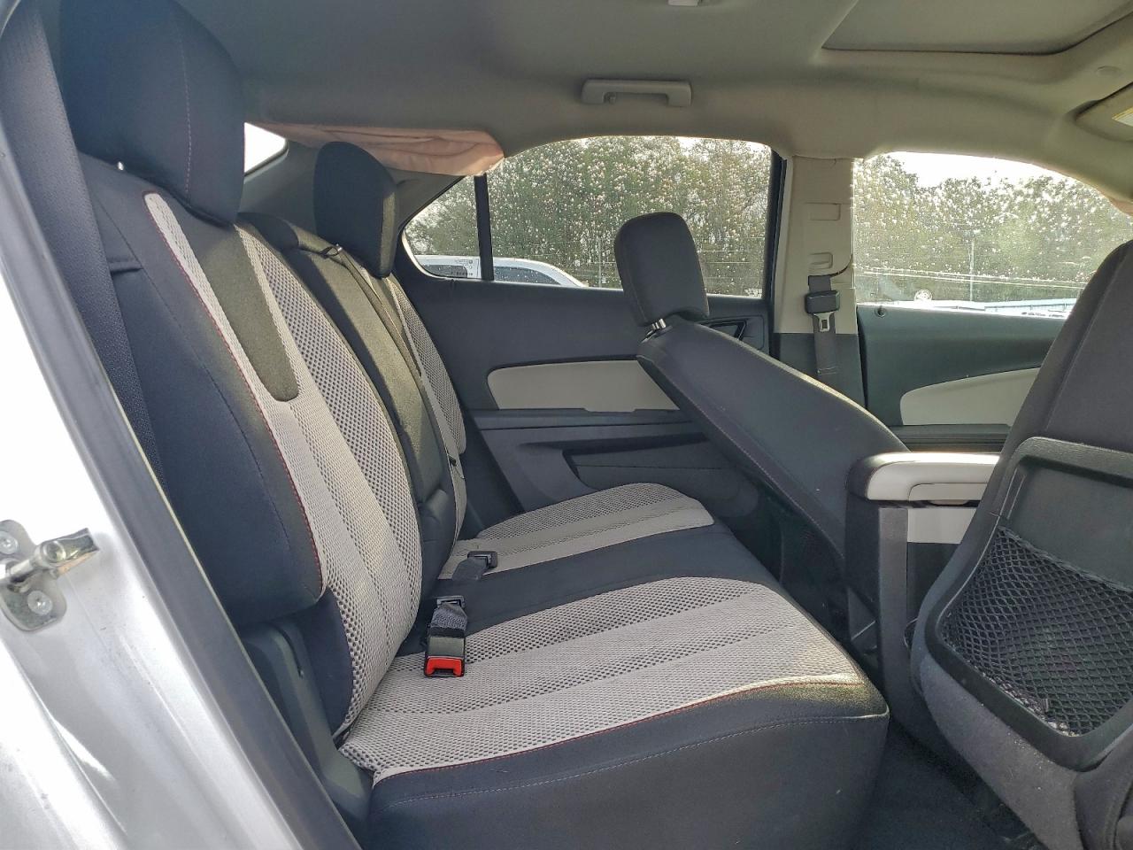2015 CHEVROLET EQUINOX LT photo 10