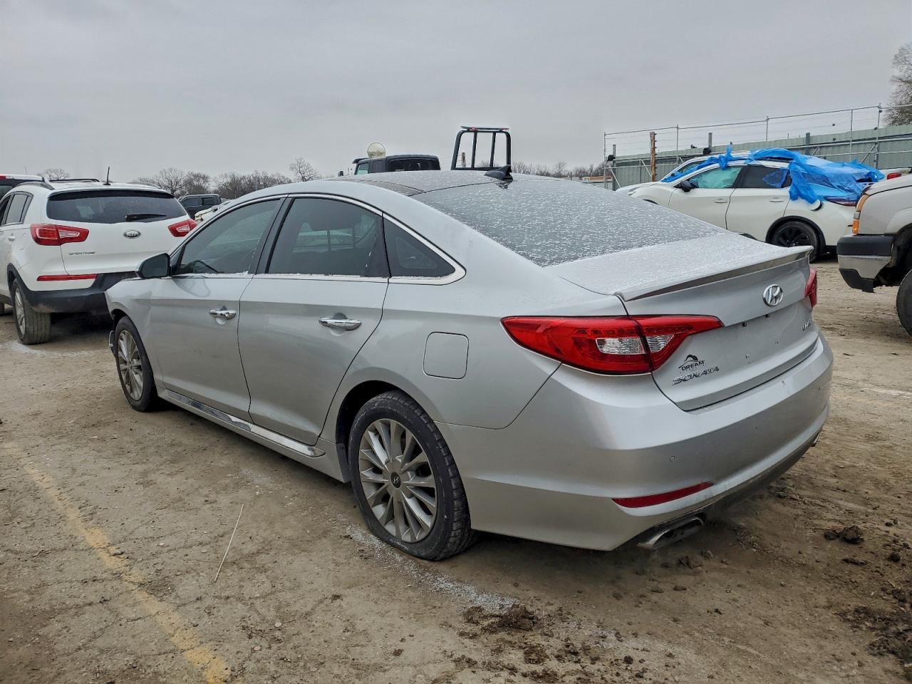 2015 HYUNDAI SONATA photo 3