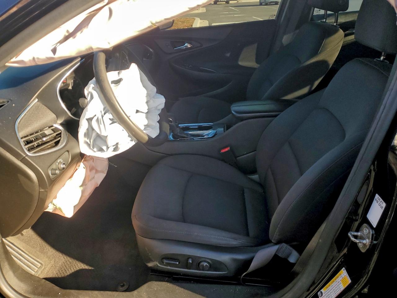 2021 CHEVROLET MALIBU LT photo 13
