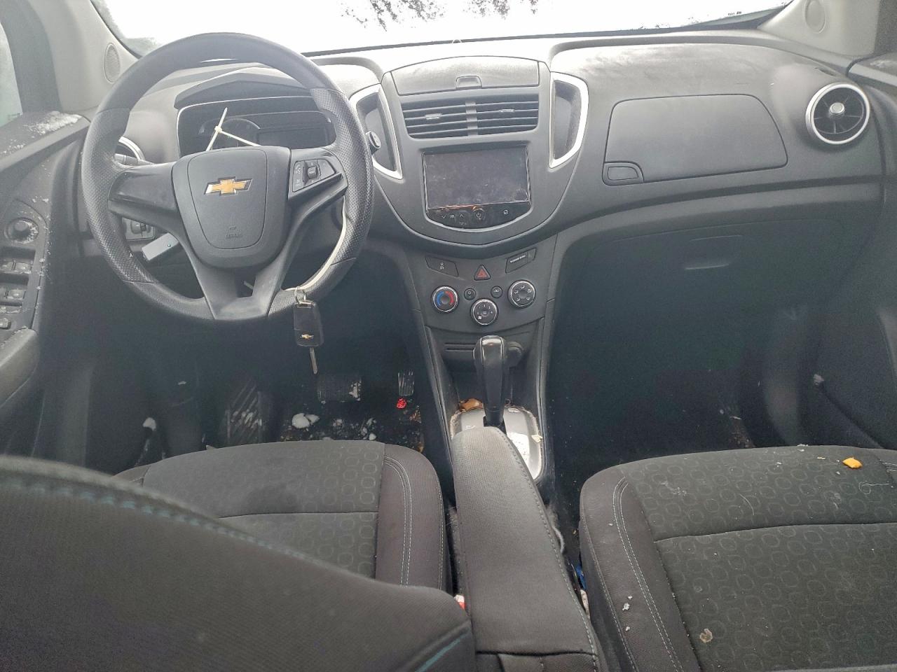 2015 CHEVROLET TRAX LS photo 8