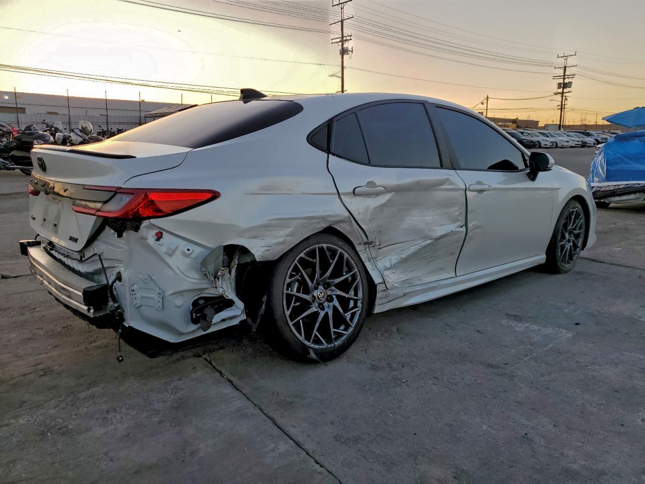 2025 TOYOTA CAMRY XSE photo 3