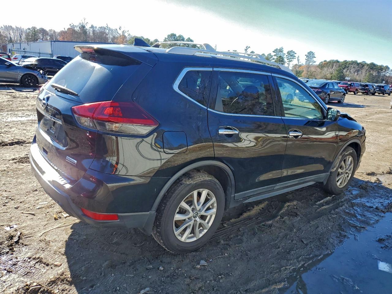 2019 NISSAN ROGUE S photo 3