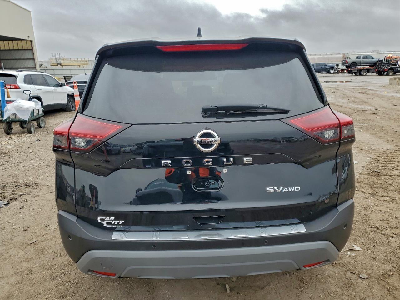 2021 NISSAN ROGUE SV photo 16