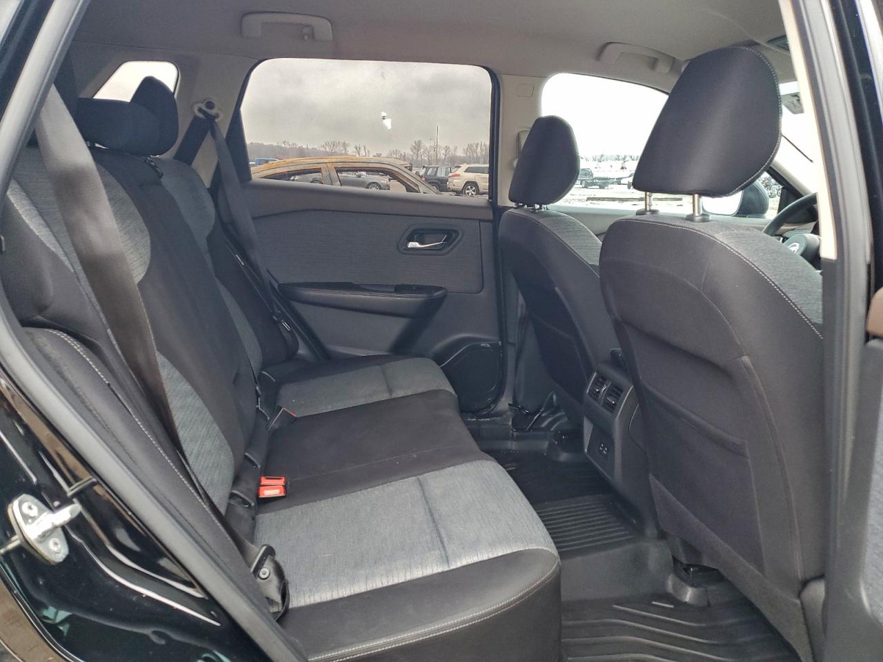 2021 NISSAN ROGUE SV photo 31