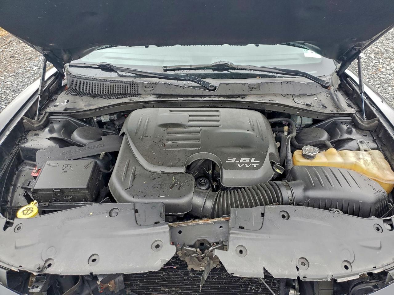2016 DODGE CHARGER SXT photo 31