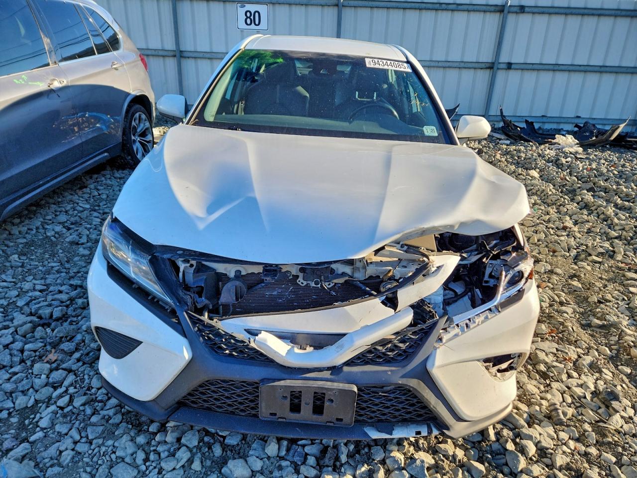 2020 TOYOTA CAMRY SE photo 13