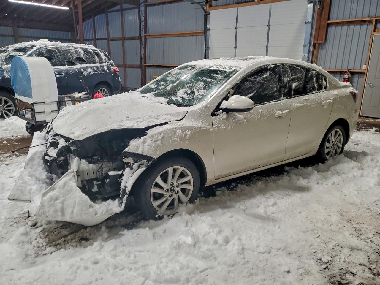 2013 MAZDA 3