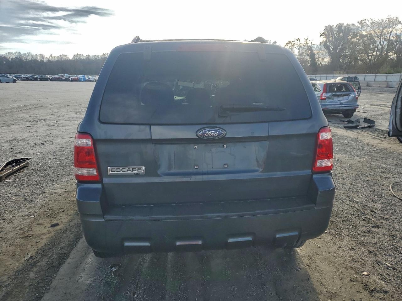 2008 FORD ESCAPE XLT photo 11
