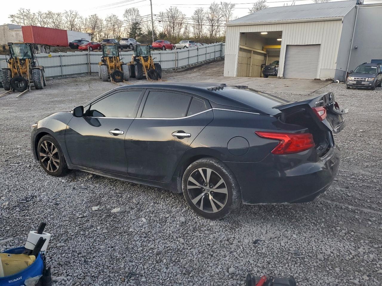 2017 NISSAN MAXIMA 3.5S photo 4