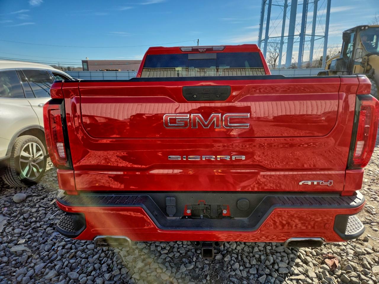 2021 GMC SIERRA K1500 AT4 photo 6