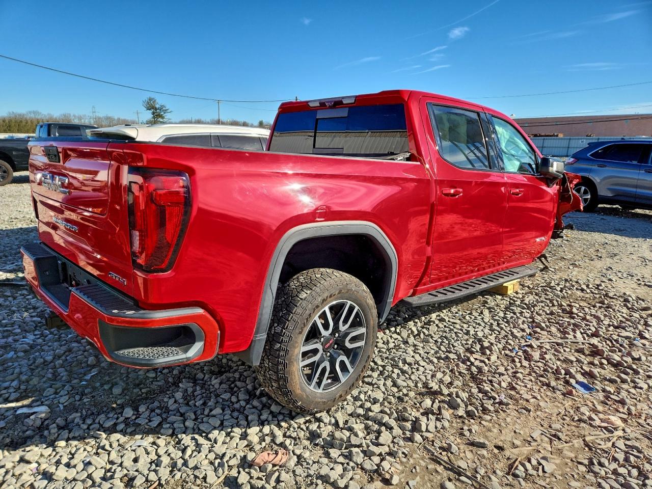 2021 GMC SIERRA K1500 AT4 photo 3