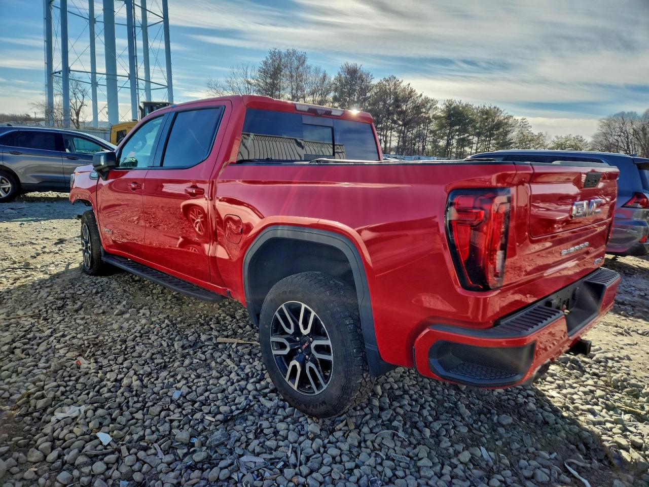 2021 GMC SIERRA K1500 AT4 photo 2