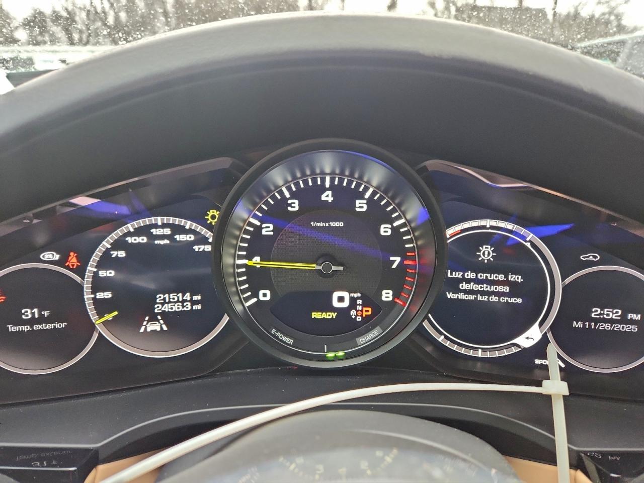 2020 PORSCHE CAYENNE E-HYBRID photo 9