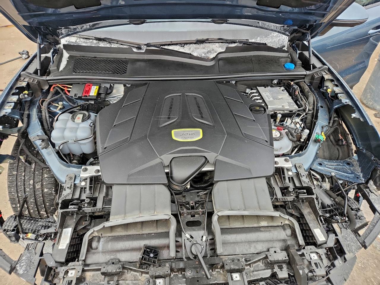 2020 PORSCHE CAYENNE E-HYBRID photo 12