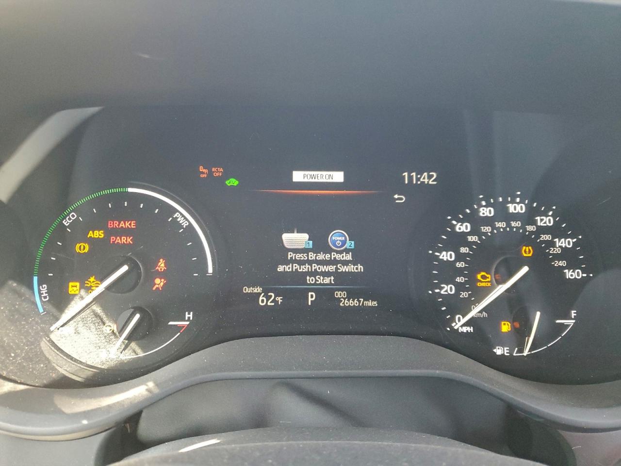 2025 TOYOTA SIENNA LE 8-PASSENGER photo 17