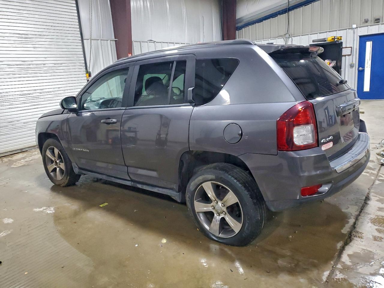 2016 JEEP COMPASS LATITUDE photo 3