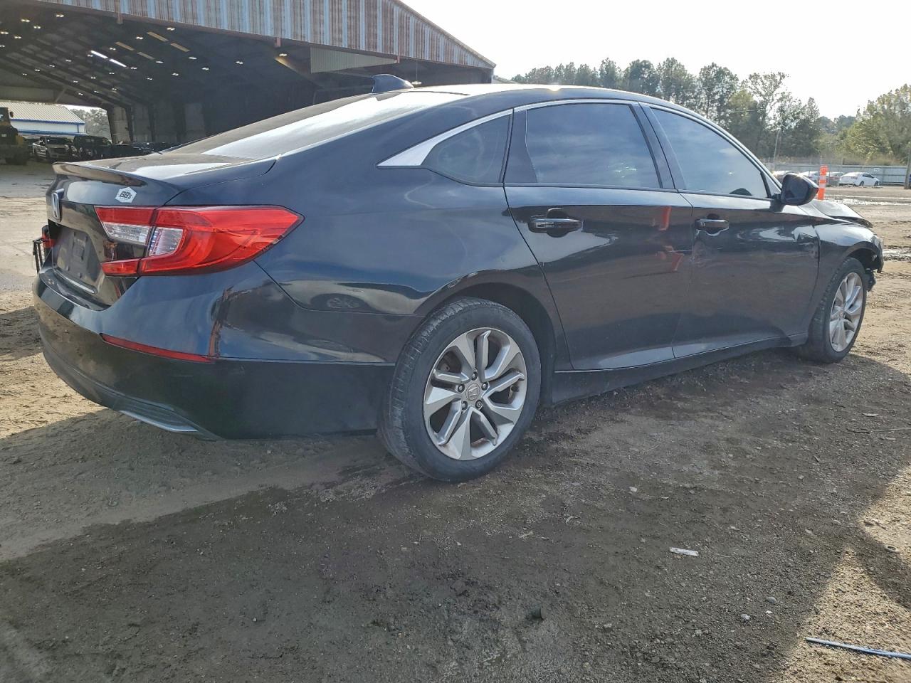 2020 HONDA ACCORD LX photo 5