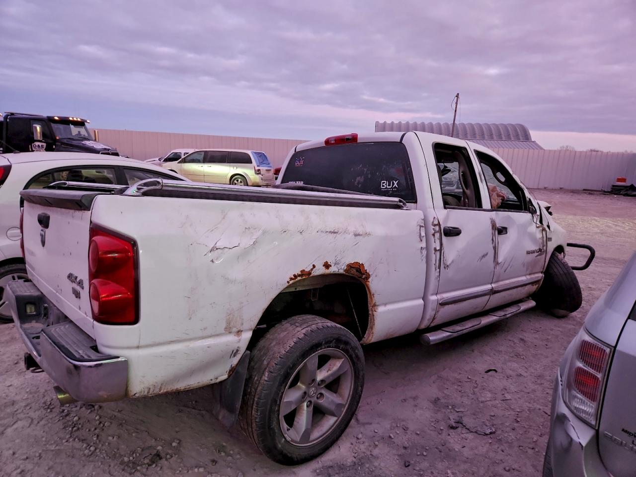 2007 DODGE RAM 1500 ST photo 3