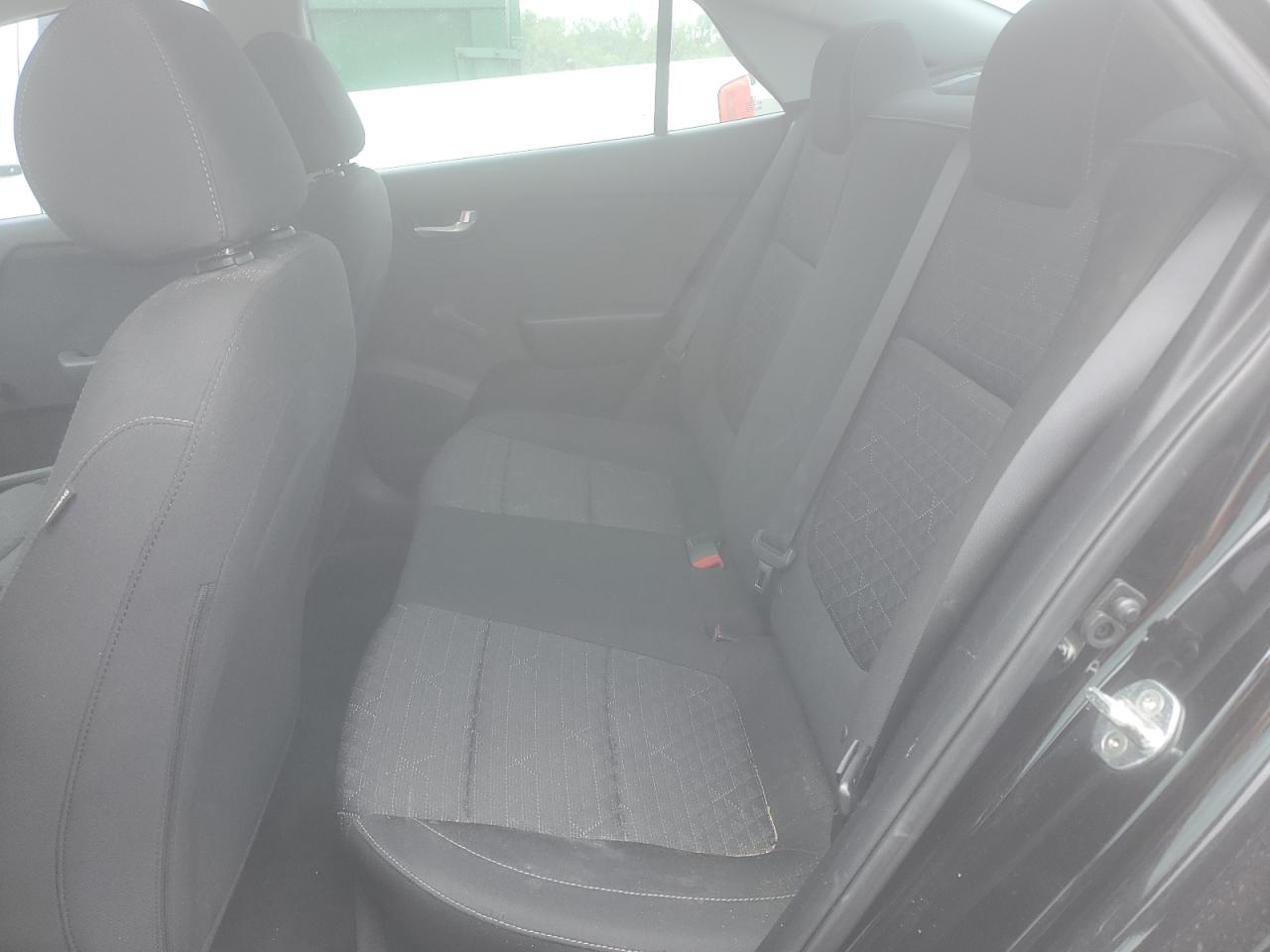 2018 KIA RIO LX photo 10