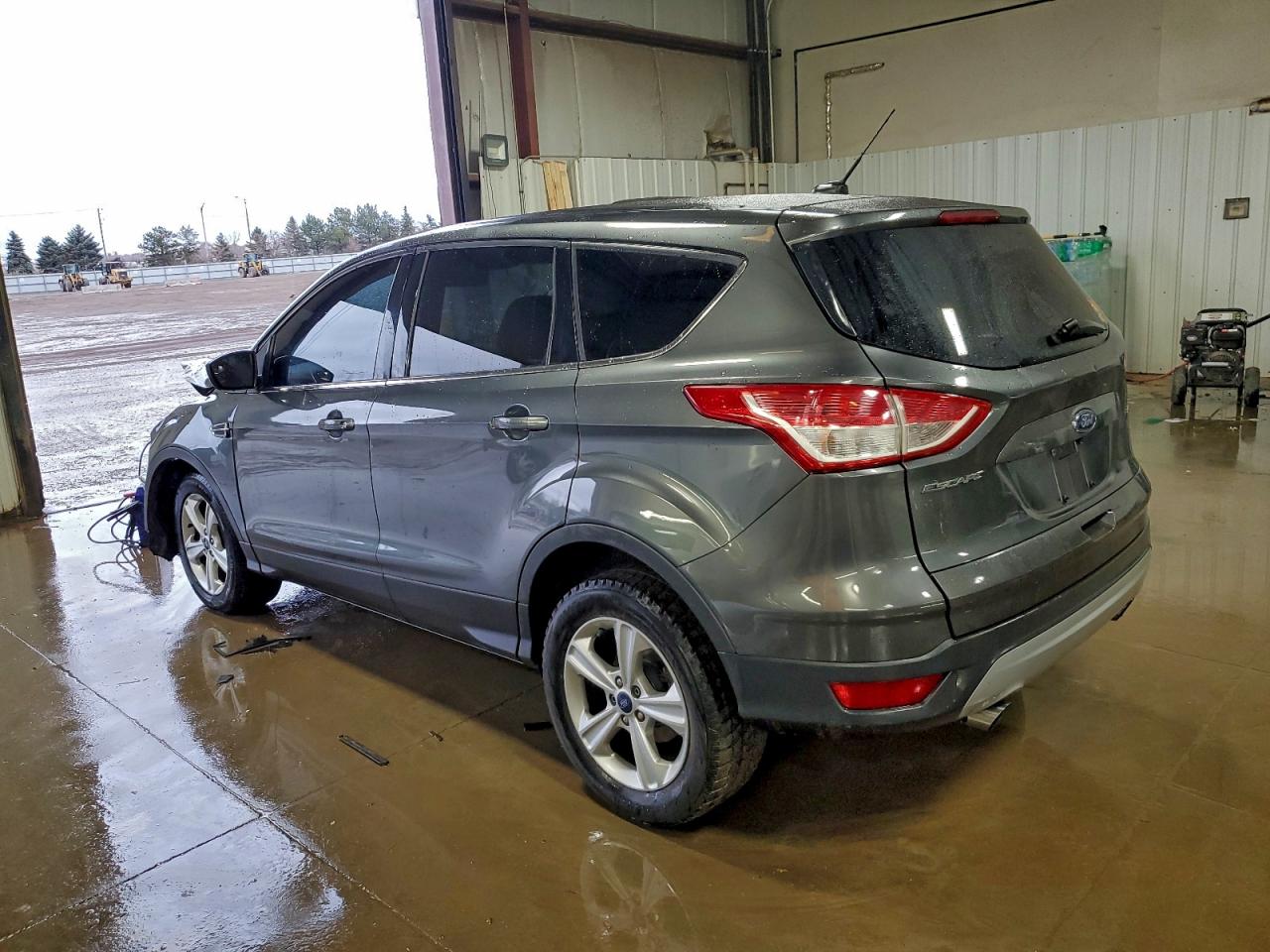 2016 FORD ESCAPE SE photo 2